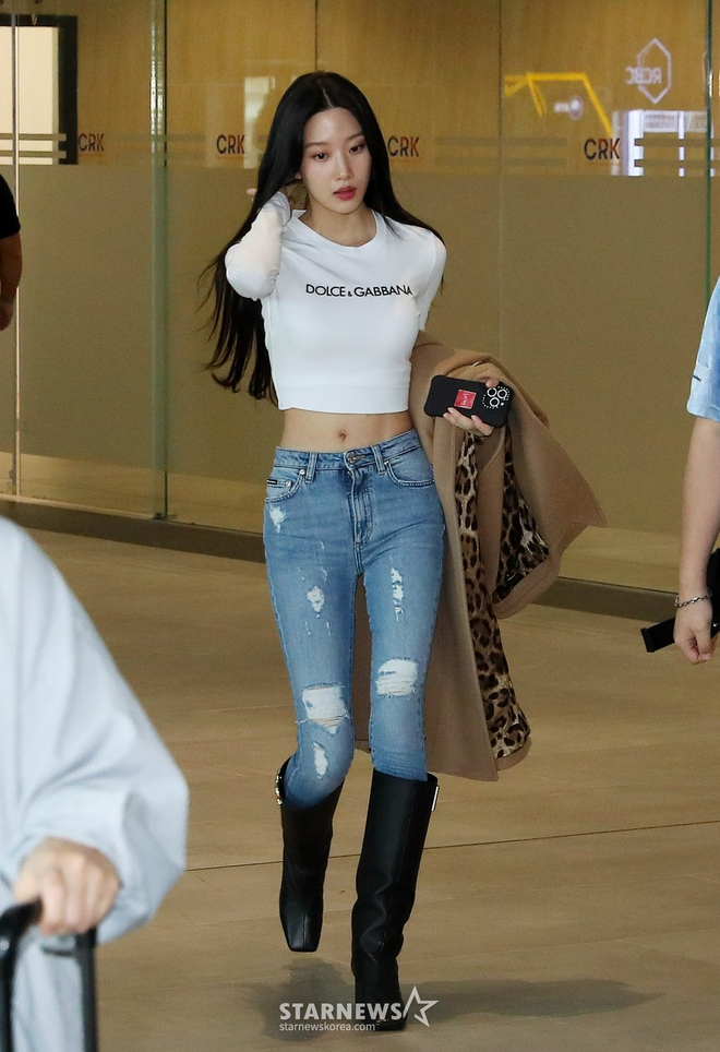 9,7 triệu người ngả mũ trước visual 17 năm không đổi của Moon Ga Young- Ảnh 19. 9,7 triệu người ngả mũ trước visual 17 năm không đổi của Moon Ga Young- Ảnh 19.