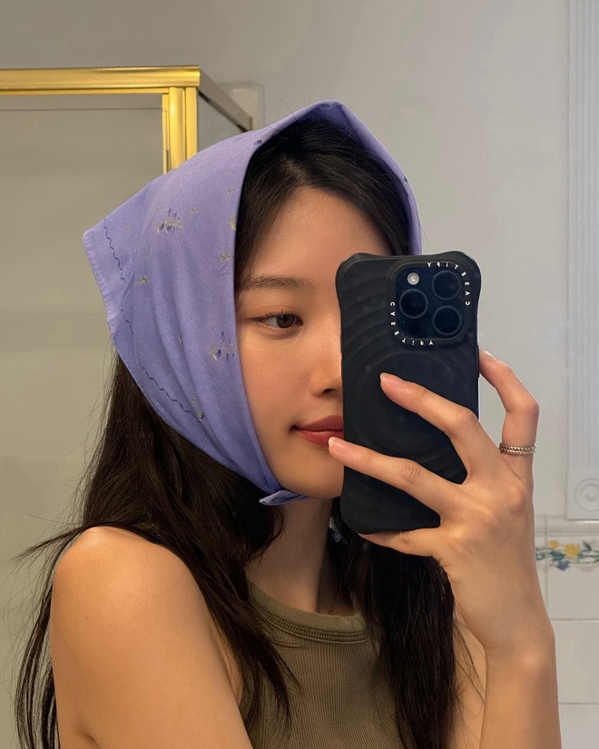 9,7 triệu người ngả mũ trước visual 17 năm không đổi của Moon Ga Young- Ảnh 13. 9,7 triệu người ngả mũ trước visual 17 năm không đổi của Moon Ga Young- Ảnh 13.