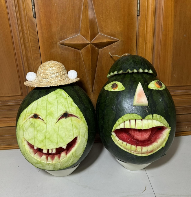 Xuất hiện loạt con vật "bẹo hình bẹo dạng" trên mâm cỗ Trung thu- Ảnh 8. Xuất hiện loạt con vật "bẹo hình bẹo dạng" trên mâm cỗ Trung thu- Ảnh 8.