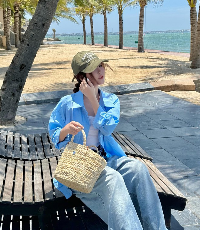 Mỹ nữ tỉ view của YouTube Việt: U35 mà visual như nữ sinh, body đẹp nhưng thích mặc kín- Ảnh 14. Mỹ nữ tỉ view của YouTube Việt: U35 mà visual như nữ sinh, body đẹp nhưng thích mặc kín- Ảnh 14.