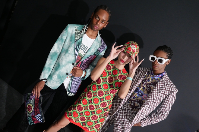 Hiếm lắm mới có ca sĩ Việt diễn tại Seoul Fashion Week: Thần thái cực slay dù lần đầu catwalk- Ảnh 10. Hiếm lắm mới có ca sĩ Việt diễn tại Seoul Fashion Week: Thần thái cực slay dù lần đầu catwalk- Ảnh 10.
