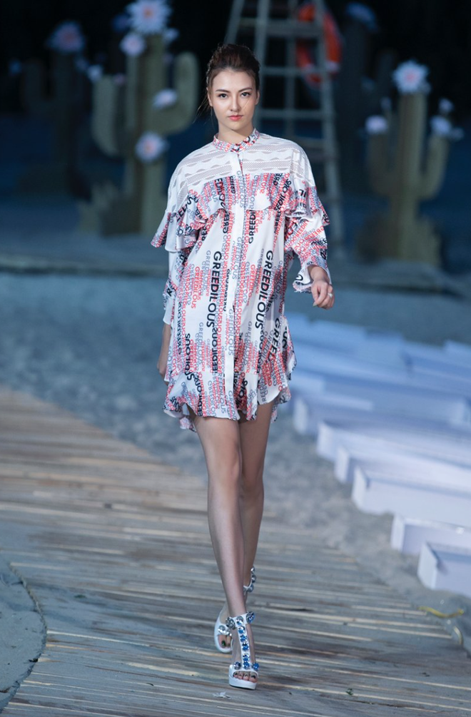 Hiếm lắm mới có ca sĩ Việt diễn tại Seoul Fashion Week: Thần thái cực slay dù lần đầu catwalk- Ảnh 11. Hiếm lắm mới có ca sĩ Việt diễn tại Seoul Fashion Week: Thần thái cực slay dù lần đầu catwalk- Ảnh 11.