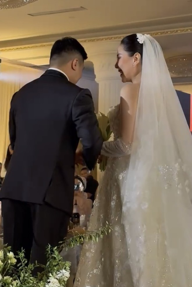 Clip khó tin về Mai Ngọc và thiếu gia Bắc Giang: Lướt qua 10 lần chưa chắc đã nhìn ra điều "bất thường"- Ảnh 5.