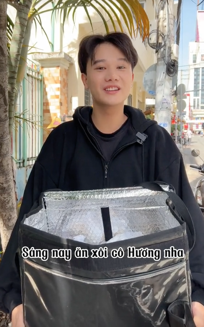 2 TikToker "giải cứu hàng quán" hot nhất TP.HCM bất ngờ chung khung hình tại WeChoice Awards 2024- Ảnh 4. 2 TikToker "giải cứu hàng quán" hot nhất TP.HCM bất ngờ chung khung hình tại WeChoice Awards 2024- Ảnh 4.