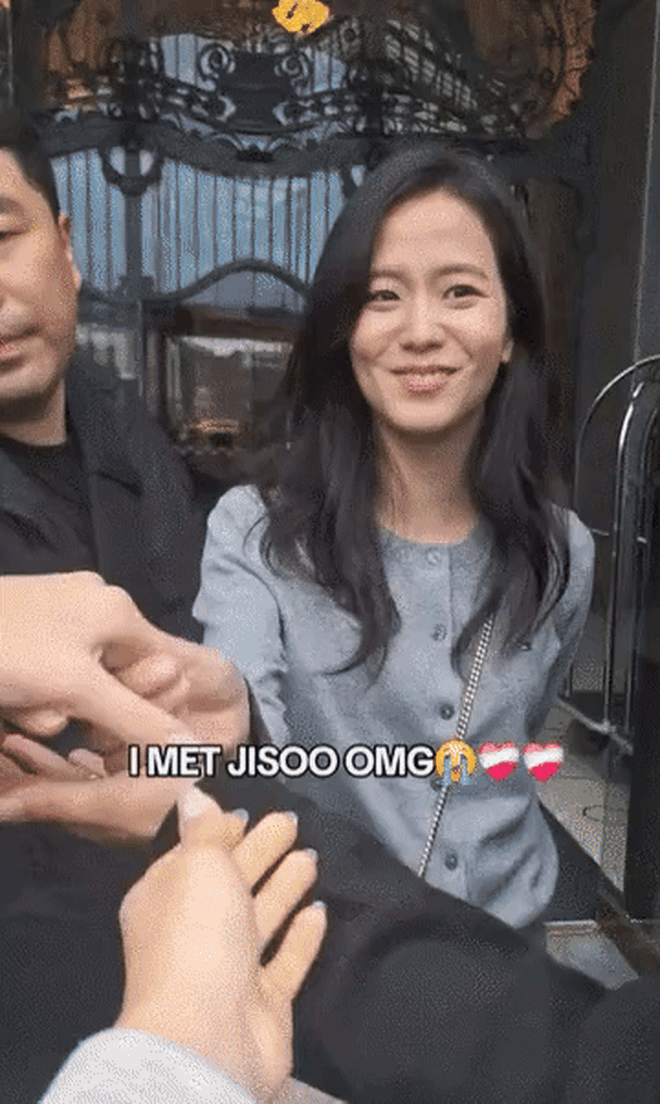 Jisoo lộ mặt nhăn nheo lão hóa, mỹ nhân đẹp nhất BLACKPINK làm sao thế này?- Ảnh 1.