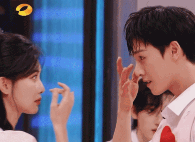 Cặp chị - em showbiz vừa lộ clip qua đêm 4 ngày liên tục bị bóc thêm chuyện nói dối- Ảnh 7.