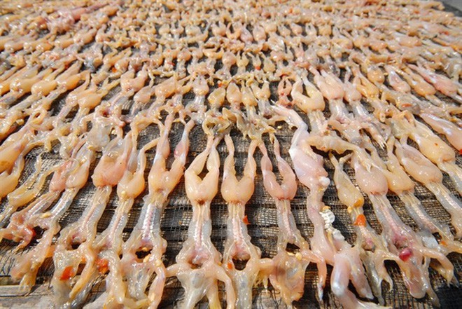 Món đặc sản miền Tây khiến bao người "đỏ mặt" vì tên gọi gây hiểu lầm- Ảnh 3. Món đặc sản miền Tây khiến bao người "đỏ mặt" vì tên gọi gây hiểu lầm- Ảnh 3.