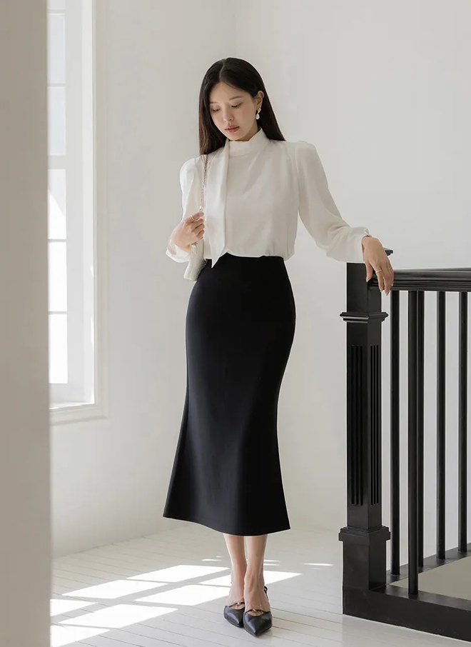 4 mẫu áo đơn giản nhưng trở nên sang trọng hơn bội phần khi diện cùng chân váy- Ảnh 2.