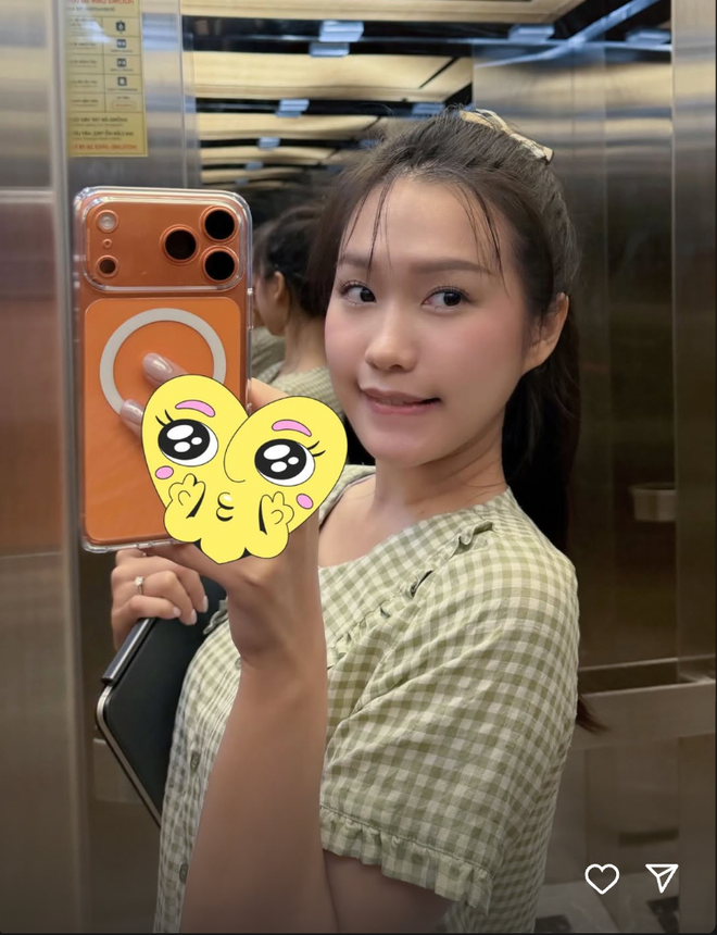 Doãn Hải My "lên đồ" chuẩn tiểu thư sang hết nấc, để mặt mộc vẫn cực xinh, netizen tấm tắc: Văn Hậu số hưởng!- Ảnh 5.