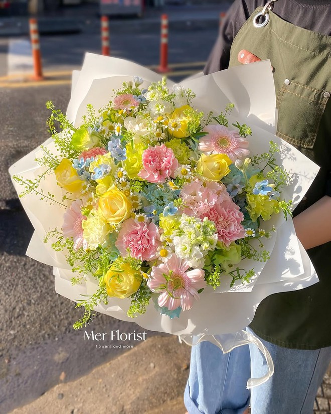 14 tiệm hoa tươi đẹp tan chảy trái tim, mua tặng 20/10 là quá chuẩn- Ảnh 48. 14 tiệm hoa tươi đẹp tan chảy trái tim, mua tặng 20/10 là quá chuẩn- Ảnh 48.