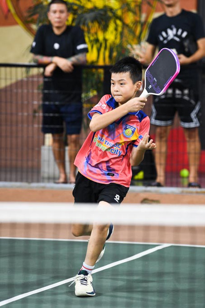 Gặp sao nhí Pickleball 10 tuổi vô địch giải U12, đánh ngang ngửa với người lớn trình 3.0- Ảnh 7.