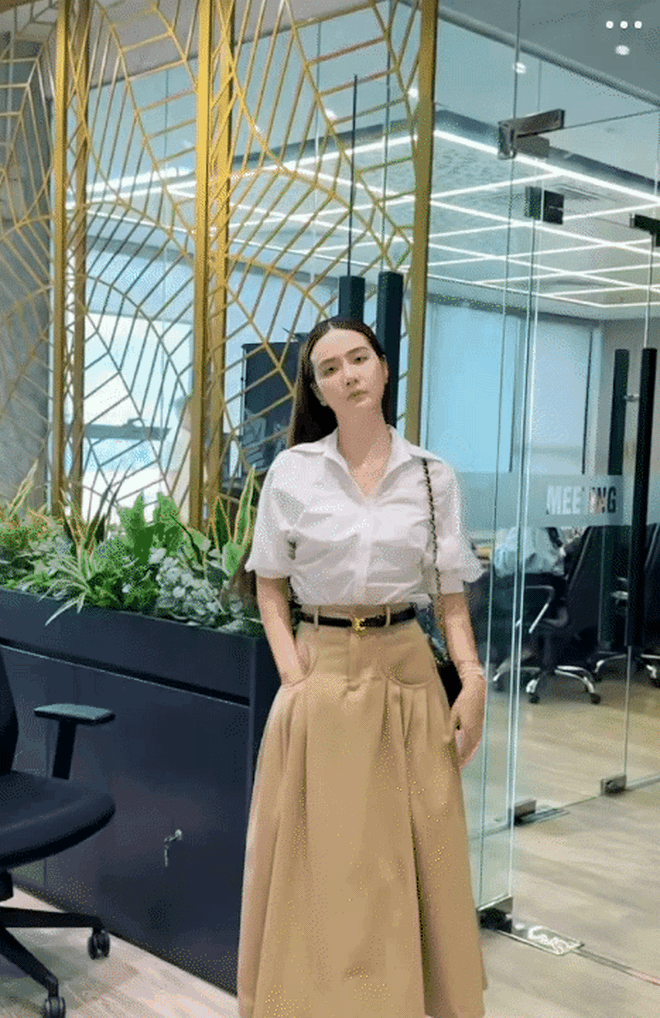 Chỉ với 2 mẫu sơ mi trắng giá chưa đến 500k, Huyền Lizzie tiếp tục làm "náo loạn" khắp cõi mạng- Ảnh 4.