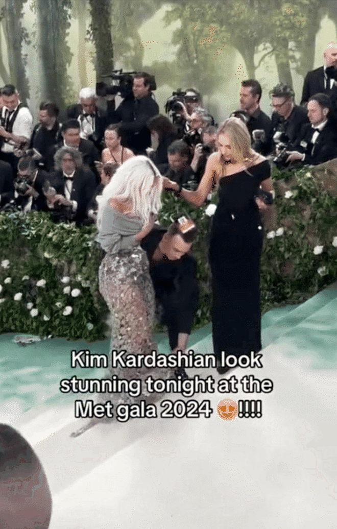 Hailey Bieber không thể ngồi thẳng- Ảnh 15.