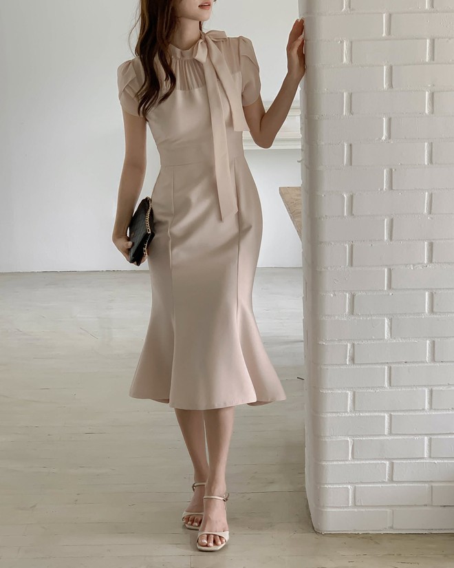 Từ ngày mặc 4 kiểu váy liền này, tôi gặp ai cũng được khen thon thả, dáng chuẩn không cần chỉnh- Ảnh 7.