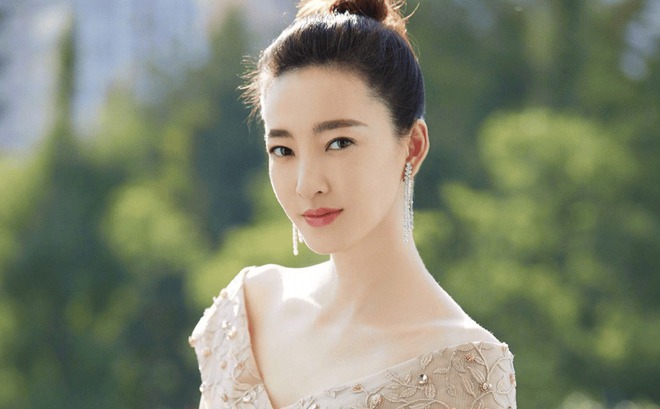 Hàng chục người kéo đến phim trường đòi tiền "mỹ nhân phim giờ vàng" có chồng đại gia bị bắt- Ảnh 3.