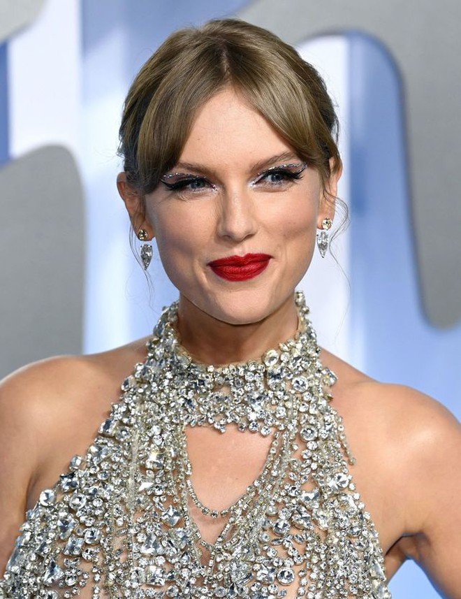 Taylor Swift hãy từ bỏ 1 thứ- Ảnh 8. Taylor Swift hãy từ bỏ 1 thứ- Ảnh 8.