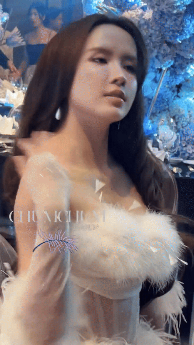 ezgif-3d272c9dc7b668-1761407570929785228073.gif