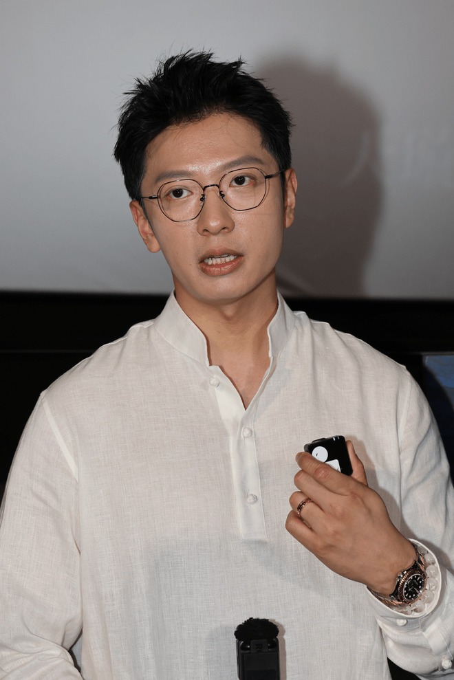 "Nam vương tiêu tiền như rác" giờ thê thảm đến nỗi phải đi phụ hồ, bê gạch xách vữa mưu sinh- Ảnh 4.