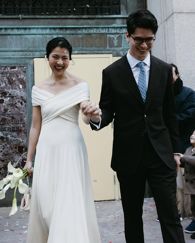 Cô gái châu Á cưới hậu duệ gia tộc Givenchy: Nhan sắc như bản tình ca, style sang đến mức Google cũng bối rối- Ảnh 3. Cô gái châu Á cưới hậu duệ gia tộc Givenchy: Nhan sắc như bản tình ca, style sang đến mức Google cũng bối rối- Ảnh 3.