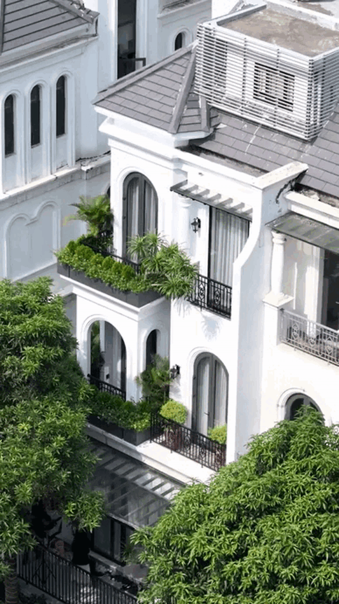 Biệt thự của Đoàn Văn Hậu - Doãn Hải My bị chê - Ảnh 4. Biệt thự của Đoàn Văn Hậu - Doãn Hải My bị chê - Ảnh 4.