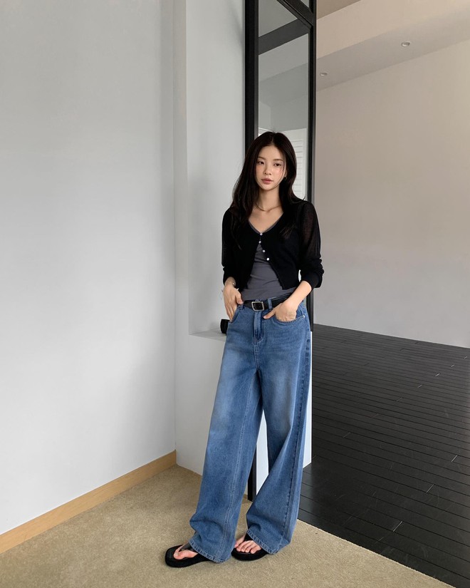 3 mẫu quần ống rộng nhất định phải có: Đẹp và sang ngay cả khi phối đồ tối giản- Ảnh 1.