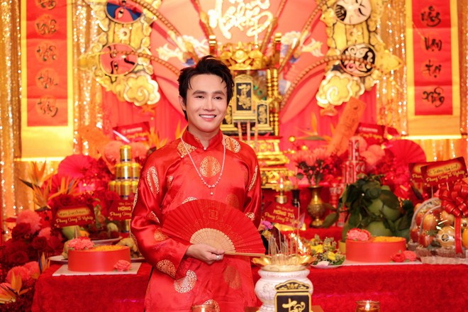 Tình trạng của NS Hoài Linh tại đền thờ 100 tỷ trong ngày giỗ Tổ sân khấu- Ảnh 8.
