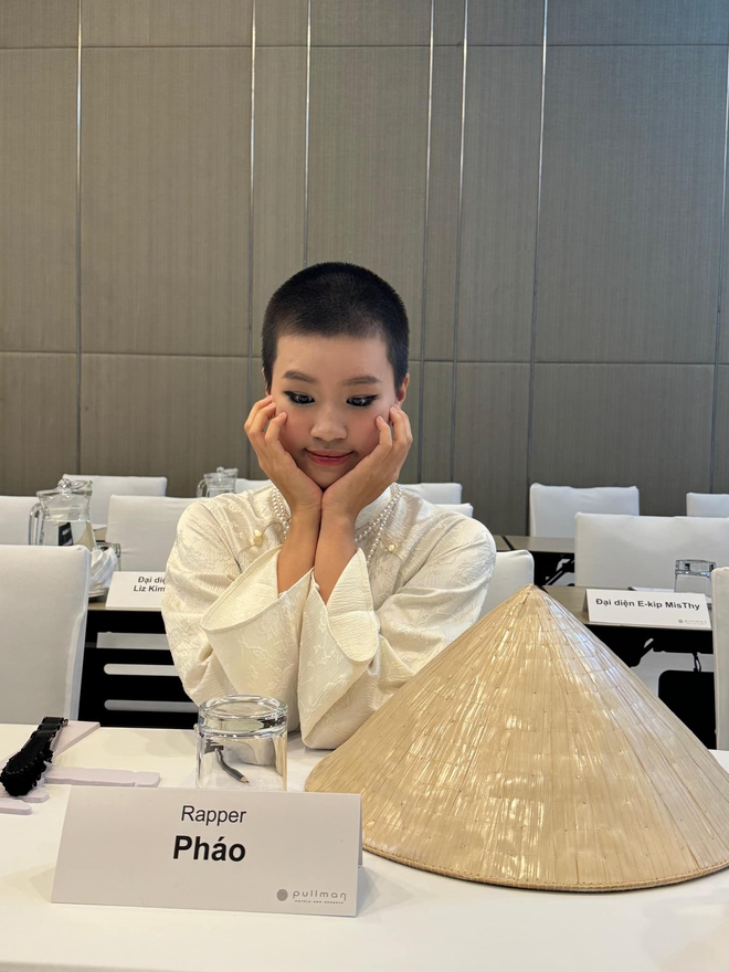 Nhã Phương bị chỉ trích "làm màu" vì hiến tóc- Ảnh 9. Nhã Phương bị chỉ trích "làm màu" vì hiến tóc- Ảnh 9.