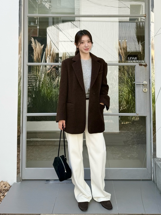 5 món thời trang mùa đông giúp chị em xây dựng thành công phong cách tối giản- Ảnh 7. 5 món thời trang mùa đông giúp chị em xây dựng thành công phong cách tối giản- Ảnh 7.