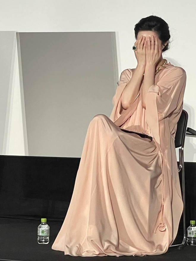 Tuổi trung niên không tầm thường của Phạm Băng Băng- Ảnh 2. Tuổi trung niên không tầm thường của Phạm Băng Băng- Ảnh 2.