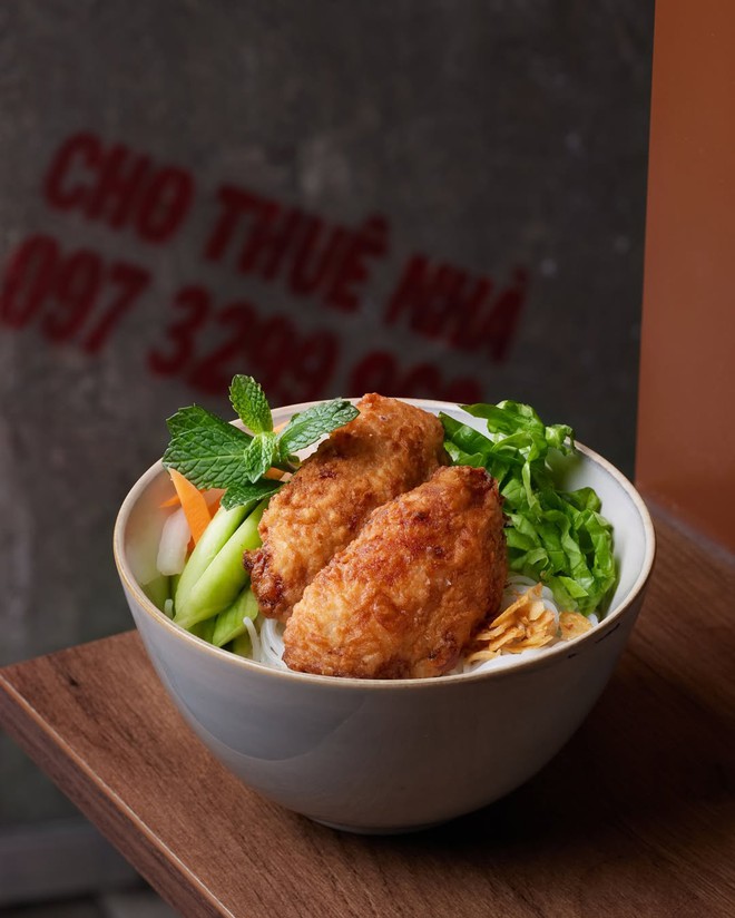 Tạ Đình Phong và Nghê Ni cùng mê tiệm bánh mì Việt giá tận 300k, bán 1000 ổ/ngày- Ảnh 7.