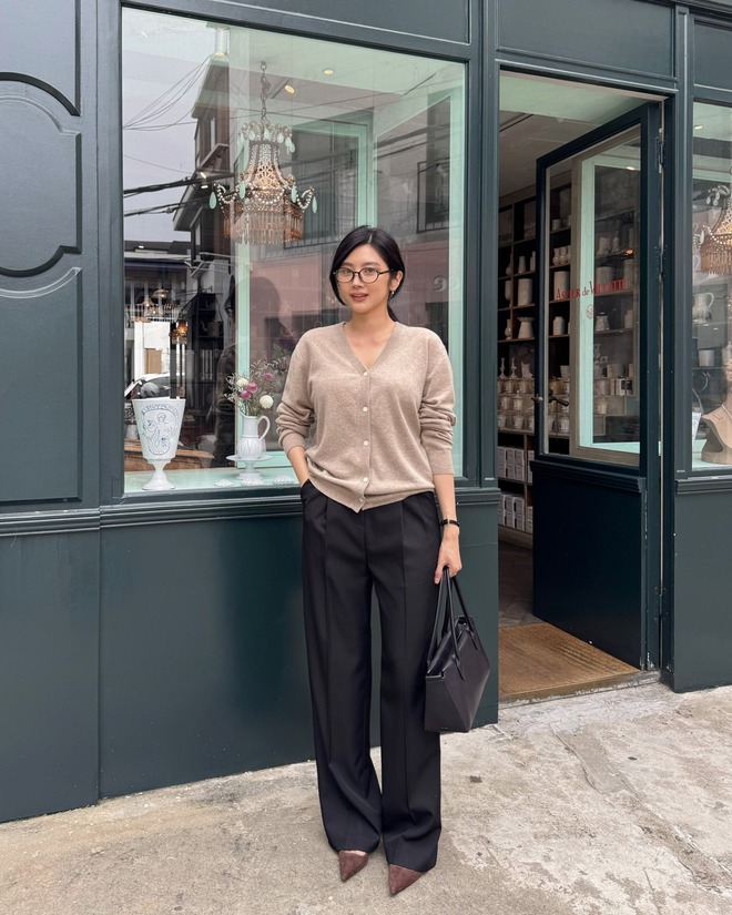 Đừng xem nhẹ 4 mẫu áo tối giản này vì phối với quần ống rộng sẽ cho outfit đẹp đỉnh cao- Ảnh 3.
