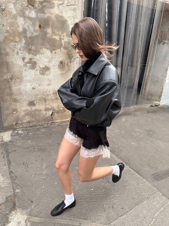 Hot trend được Rosé và Jennie lăng xê rất “nguy hiểm”- Ảnh 14.