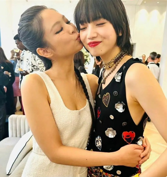 Mỹ nhân Nhật khiến Jennie không được công nhận là “Chanel sống”- Ảnh 4.