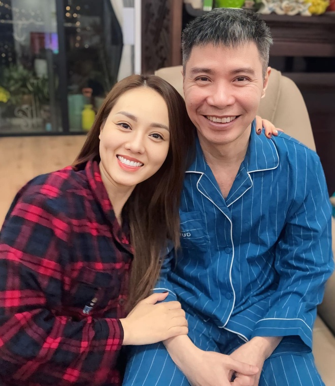 Vợ NSND Công Lý lên tiếng sau tuyên bố "mãi yêu anh Trấn Thành"- Ảnh 2.