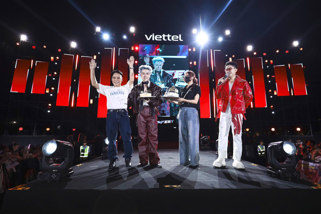 Bùng nổ Y-Fest 2025 tại Huế: Khởi đầu rực rỡ cho hành trình "Hoà nhịp thấu cảm"- Ảnh 8.