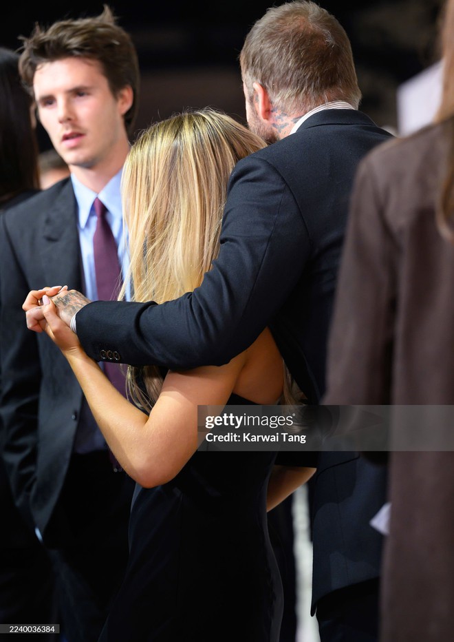 Tiểu thư Harper Beckham chiếm trọn spotlight ở buổi ra mắt phim của mẹ - Victoria, "hung thần" Getty cũng không thể dìm nhan sắc- Ảnh 6.