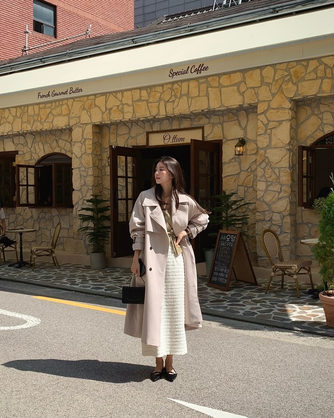 Nếu chỉ được sắm 1 kiểu chân váy, chị em hãy chọn chân váy suông vì mặc thế nào cũng sang và tôn dáng- Ảnh 4.