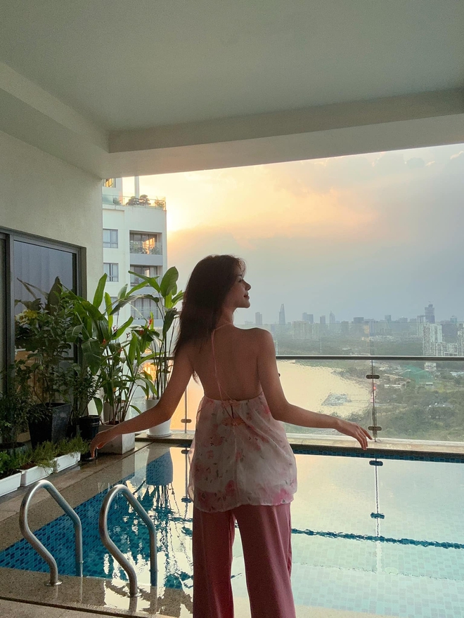 Sự giàu có của Lona Kiều Loan ở tuổi 25- Ảnh 4.