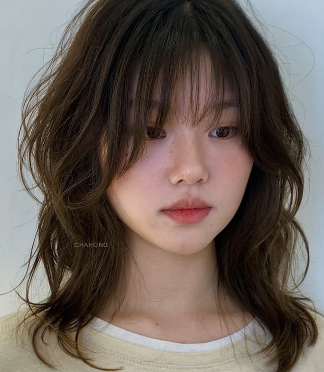 5 xu hướng tóc xoăn của mùa đông năm nay: Quá sang trọng, đã vậy còn hack tuổi tốt hơn cả tóc thẳng- Ảnh 3.