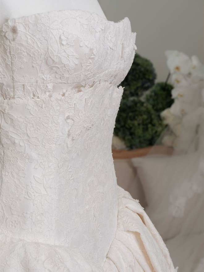 Ngắm đám cưới của "ma nữ đẹp nhất Thái Lan" mà mê: Tinh tế, xa hoa, nhiều chi tiết có tiền chưa chắc mua được!- Ảnh 22.