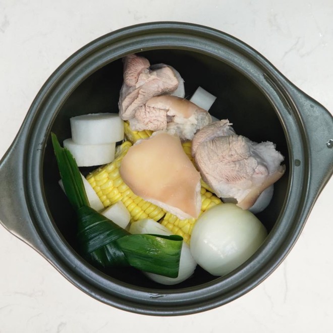 Meatstock là gì mà gần đây khiến các mẹ bỉm mê mẩn đến thế? Có gì khác với nước hầm xương truyền thống?- Ảnh 4.