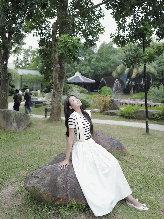 Tiểu thư Doãn Hải My khiến dân mạng ngẩn ngơ vì nhan sắc nàng thơ, Văn Hậu số hưởng thật!- Ảnh 3. Tiểu thư Doãn Hải My khiến dân mạng ngẩn ngơ vì nhan sắc nàng thơ, Văn Hậu số hưởng thật!- Ảnh 3.