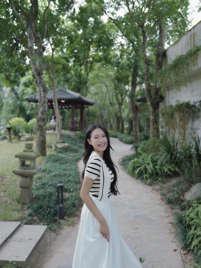 Tiểu thư Doãn Hải My khiến dân mạng ngẩn ngơ vì nhan sắc nàng thơ, Văn Hậu số hưởng thật!- Ảnh 5. Tiểu thư Doãn Hải My khiến dân mạng ngẩn ngơ vì nhan sắc nàng thơ, Văn Hậu số hưởng thật!- Ảnh 5.