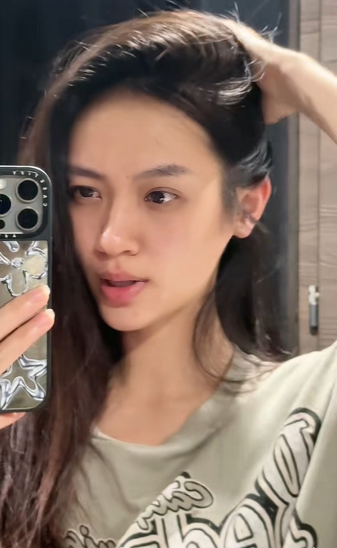 Cận cảnh gương mặt "không app" của bạn gái thiếu gia Đức Phạm gây bàn tán- Ảnh 7.