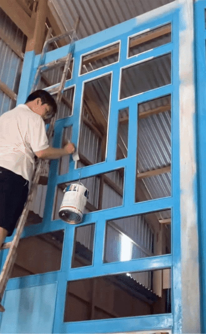 Nhà gỗ miền Tây: Vì sao phải xanh ngắt, hoa văn rực rỡ mới ra đúng chất "miệt sông nước"?- Ảnh 14. Nhà gỗ miền Tây: Vì sao phải xanh ngắt, hoa văn rực rỡ mới ra đúng chất "miệt sông nước"?- Ảnh 14.