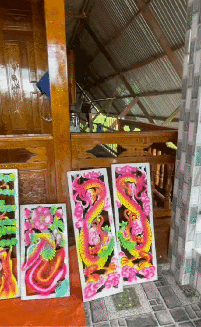 Nhà gỗ miền Tây: Vì sao phải xanh ngắt, hoa văn rực rỡ mới ra đúng chất "miệt sông nước"?- Ảnh 15. Nhà gỗ miền Tây: Vì sao phải xanh ngắt, hoa văn rực rỡ mới ra đúng chất "miệt sông nước"?- Ảnh 15.