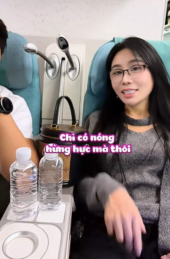 CLIP: "Tóm dính" cảnh Mailisa ở sân bay- Ảnh 4.