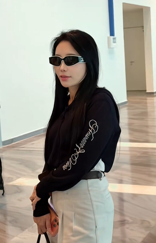 CLIP: "Tóm dính" cảnh Mailisa ở sân bay- Ảnh 3.