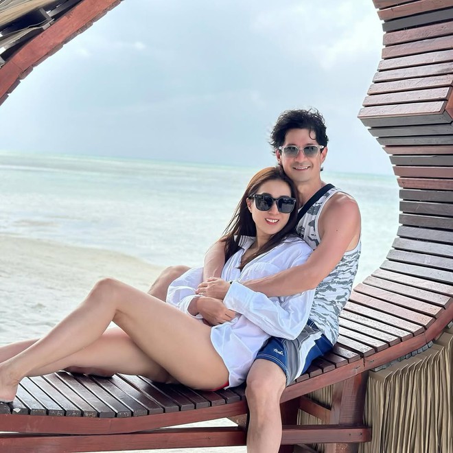 1 Hoa hậu và chồng bác sĩ hơn 13 tuổi đã "toang", đâm đơn kiện nhau ra tòa làm loạn- Ảnh 6. 1 Hoa hậu và chồng bác sĩ hơn 13 tuổi đã "toang", đâm đơn kiện nhau ra tòa làm loạn- Ảnh 6.