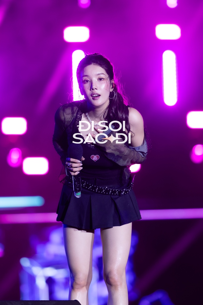 Nhan sắc "không app" của nữ hoàng WATERBOMB đạt KHÔNG điểm - không điểm nào để chê!- Ảnh 6. Nhan sắc "không app" của nữ hoàng WATERBOMB đạt KHÔNG điểm - không điểm nào để chê!- Ảnh 6.